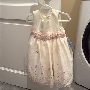 NWT Floral Embroidered Kids Dress